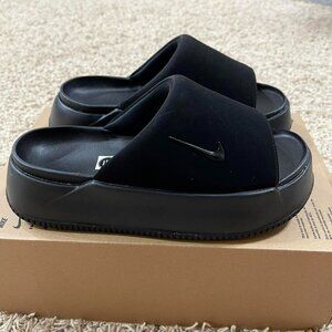 Nike Women’s Calm Elevation Slide Sandals Shoes Black IO0495-001, Size 9